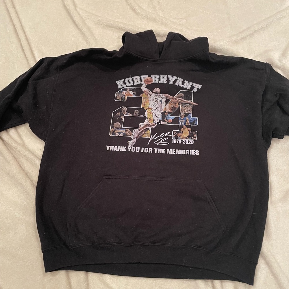 Kobe Bryant hoodie size XL